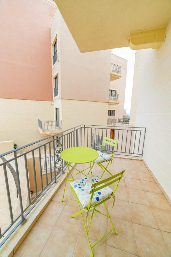 Luxury Seaview & Pool-Hosted By Sweetstay Mellieħa Esterno foto