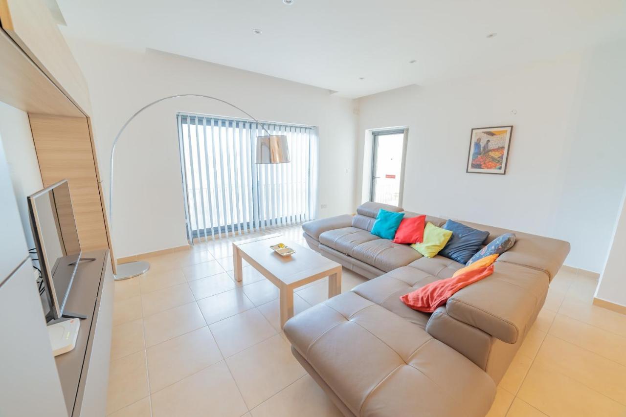 Luxury Seaview & Pool-Hosted By Sweetstay Mellieħa Esterno foto