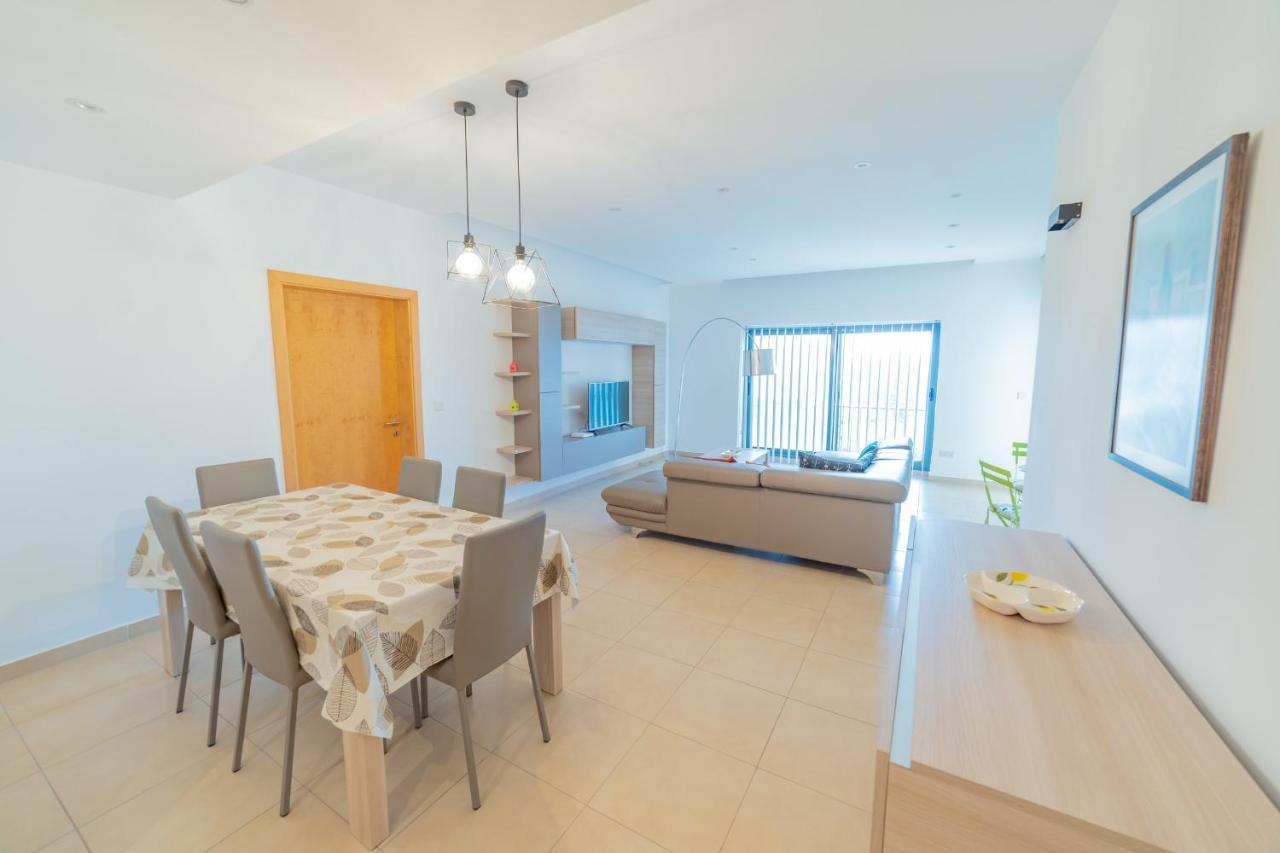 Luxury Seaview & Pool-Hosted By Sweetstay Mellieħa Esterno foto